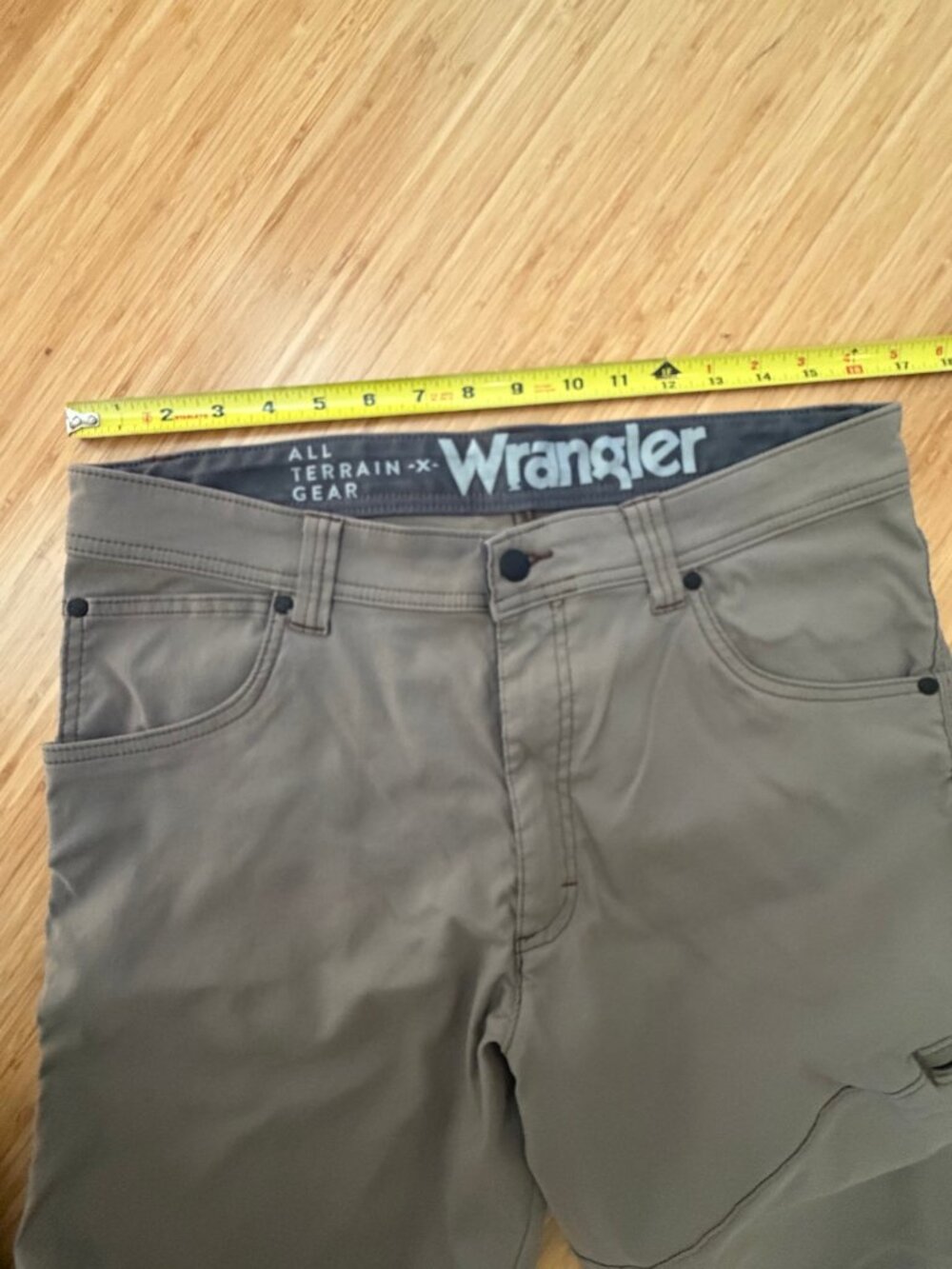 Wrangler ATG Men's Gray All Terrain Gear Pants 34x32 Nylon Stretch Zip Pocket - Picture 3 of 5